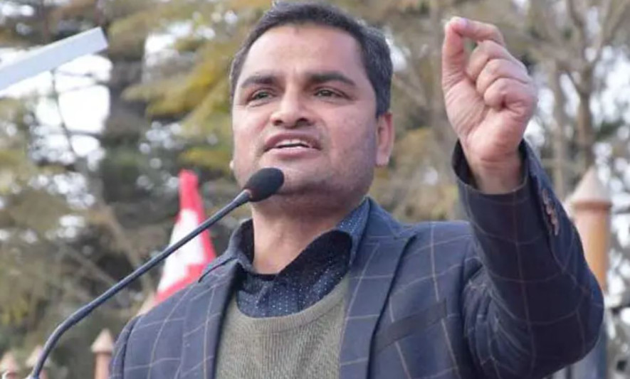 संघीयता खर्चिलो र बोझिलो भएको भन्दै केन्द्रदेखि प्रदेशसम्म कर्मचारी, सांसद र मन्त्रीहरूको संख्या घटाउनुपर्ने  -  प्रदीप पौडेल