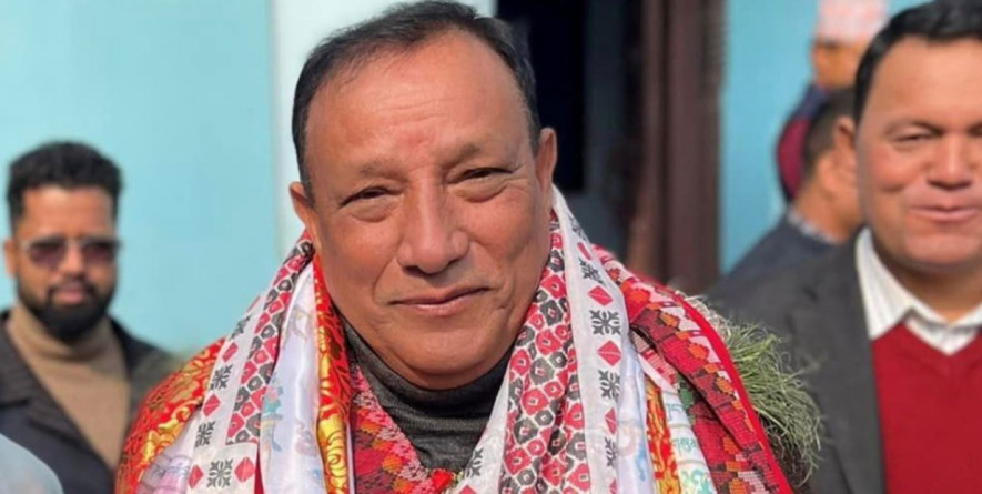 उद्धव थापाले आज शपथ ग्रहण लिने