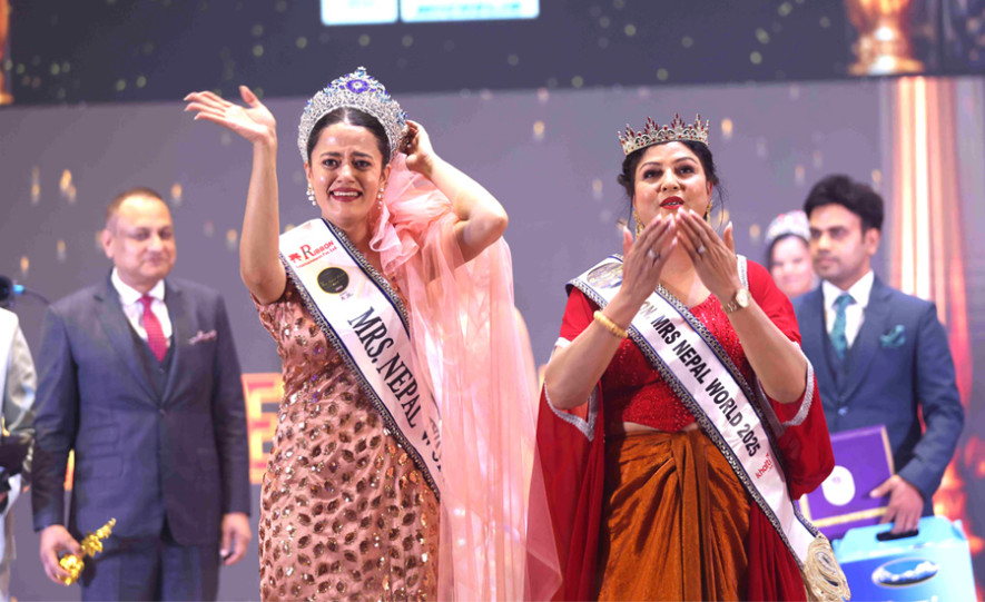 सुरक्षा पन्तकी बहिनी रक्षालाई ‘मिसेस नेपाल वर्ल्ड २०२५’ को उपाधि
