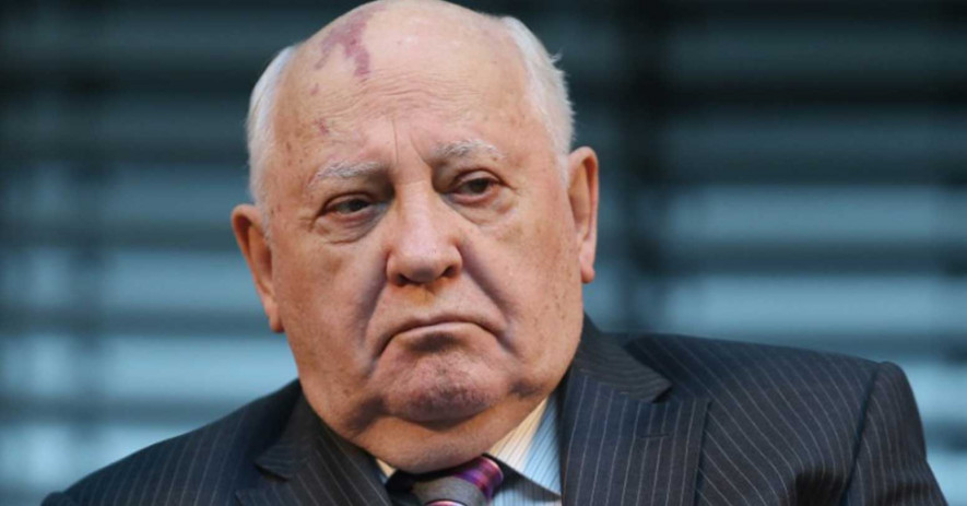 अस्ताए मिखाइल गोर्बाचेभ : स्वदेशभित्र खलनायक, पश्चिमका लागि नायक