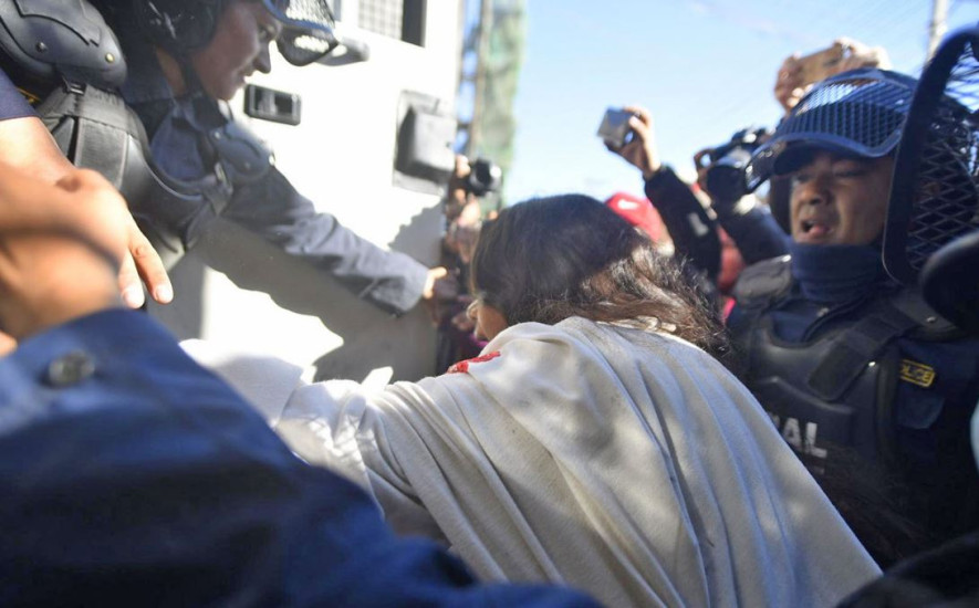 रुबी खान बबरमहलबाट पक्राउ