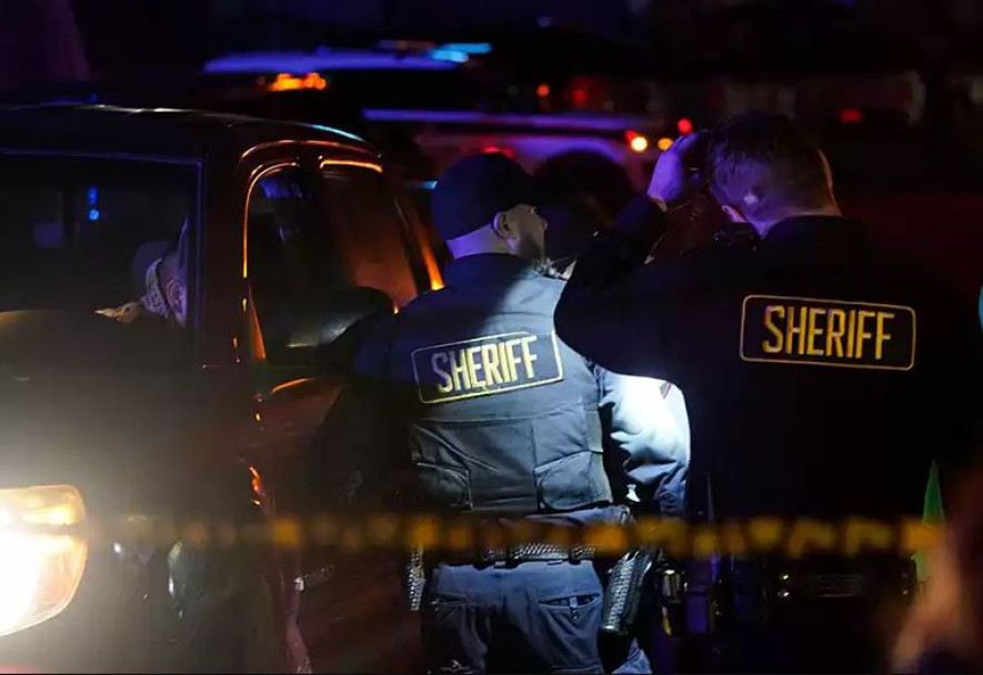 क्यालिफोर्नियामा गोली चल्यो, ७ जनाको मृत्यु