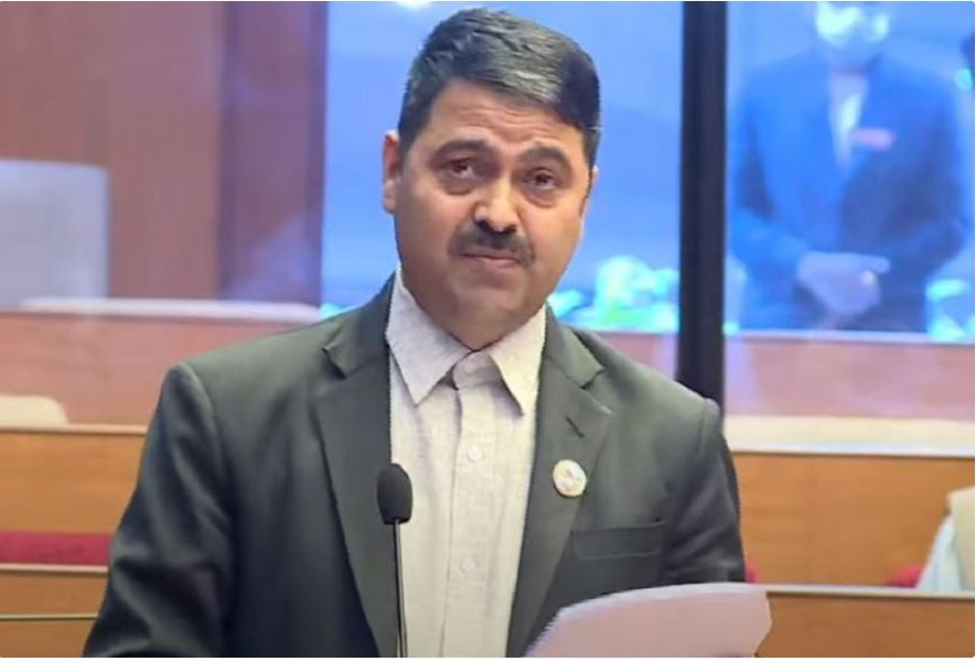 सातै प्रदेशले मन्त्रालयको सङ्ख्या घटाउँदा राम्रो हुने देवकोटाको भनाइ