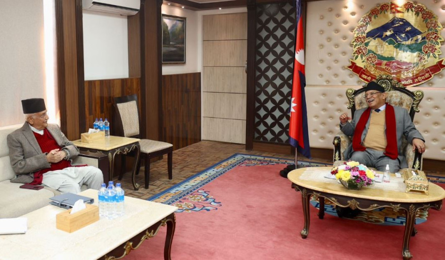 प्रधानमन्त्री प्रचण्डले गरे ओली र लिङ्देनसँग छलफल