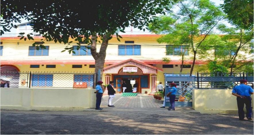 मुख्यमन्त्री रावलले प्रदेश सभामा विश्वासको मत लिन बोलाएको बैठक सर्‍यो