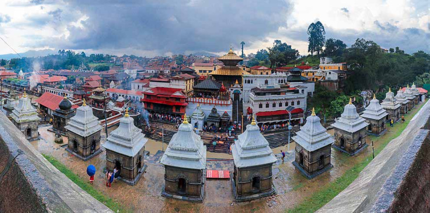 कर्मचारीको निहीत स्वार्थमा व्यापारको अखडा बनेको पशुपति