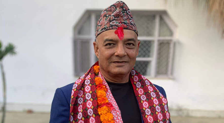 यही संविधान अनुसार राजा फर्काउने प्रयास गरिरहने धवलशमशेरकाे भनाइ