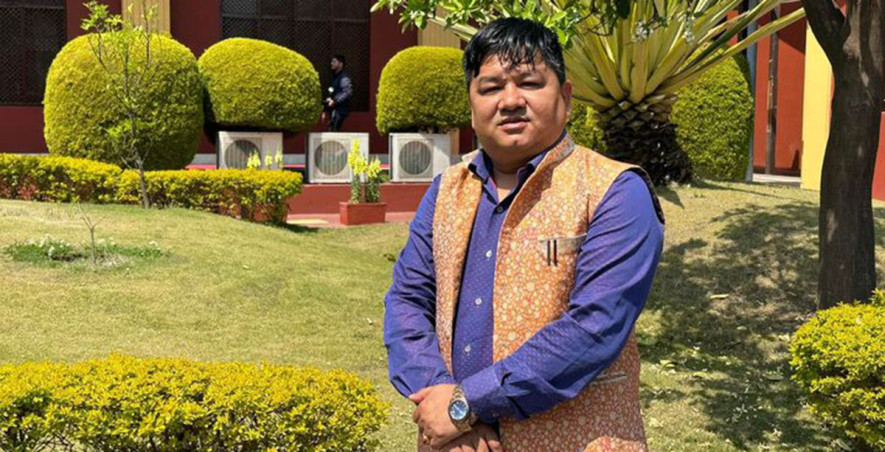 कांग्रेसका तर्फीबाट  जितनारायण श्रेष्ठले गरे मनोनयन दर्ता