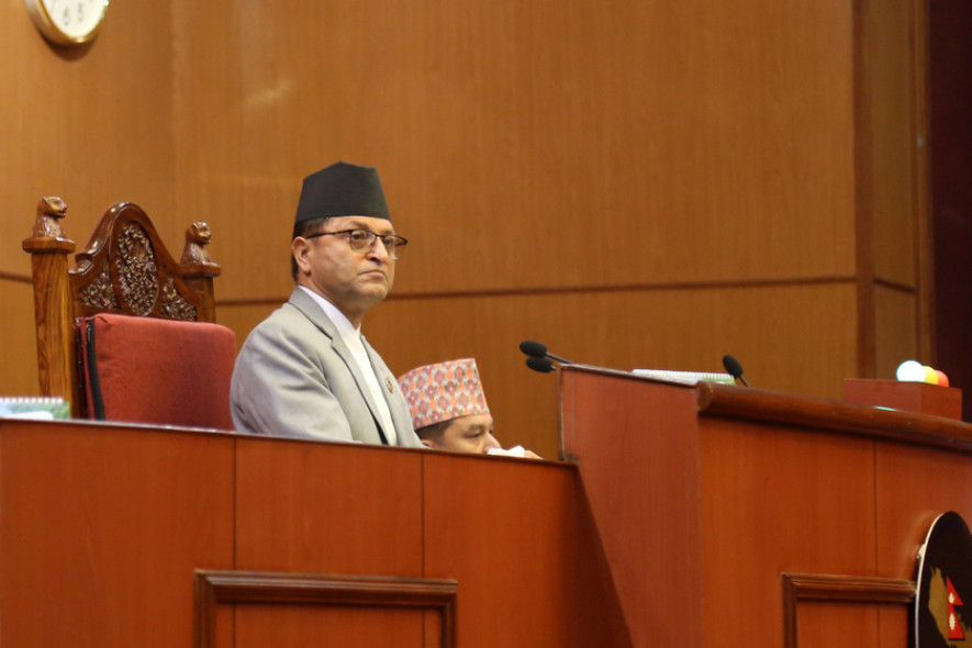 सदन चलिरहँदा मोबाइल स्विच अफ गर्न सांसदहरुलाई राष्ट्रियसभाका अध्यक्षकाे आग्रह