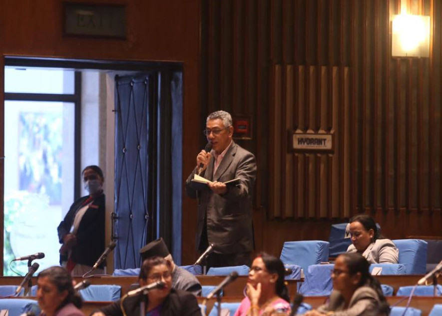 ‘मिटरब्याज र लघुवित्तपीडितमाथि दमन गर्नुको कारण स्पष्ट पारियोस्’-सांसद प्रेम सुवाल