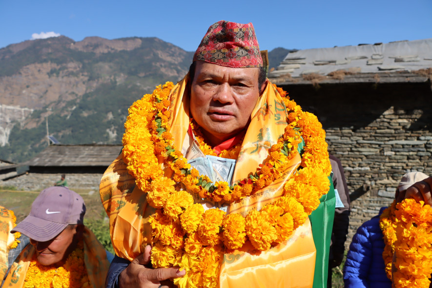 महावीर पुनको आन्दोलनलाई म्याग्दीका सांसद गर्बुजाले गरे समर्थन
