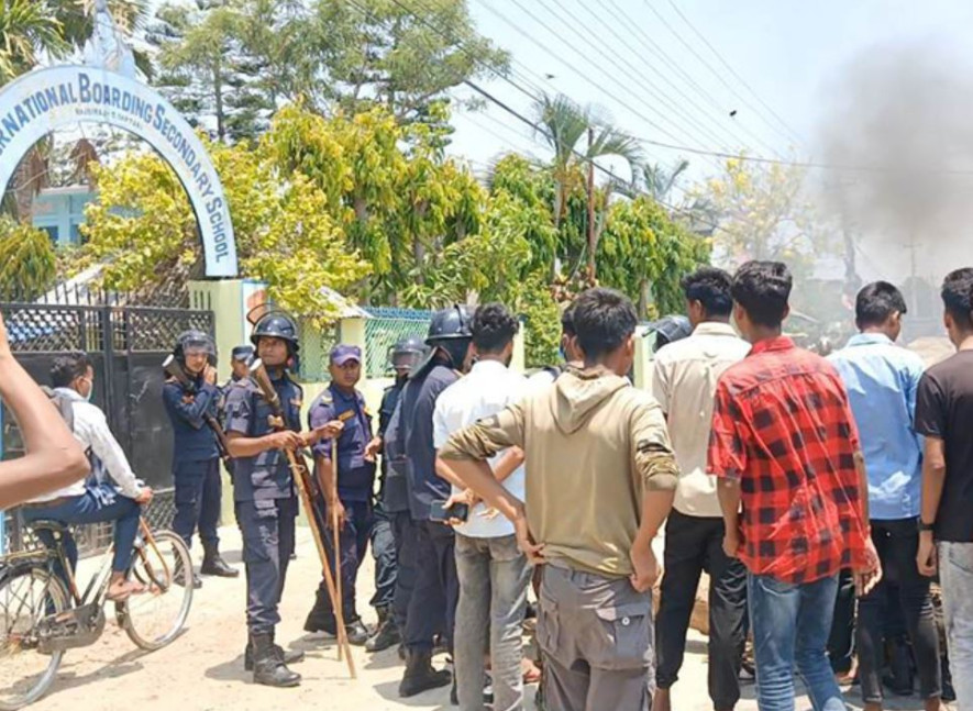 सप्तरीमा करेन्ट लागेर एक विद्यार्थीको मृत्यु, घटनाको विरोधमा प्रदर्शन