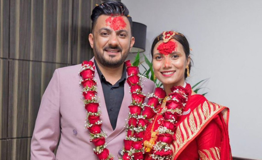 सोविता गौतमले गृहेन्द्रसँग सुटुक्क कसिन् लगनगाँठो