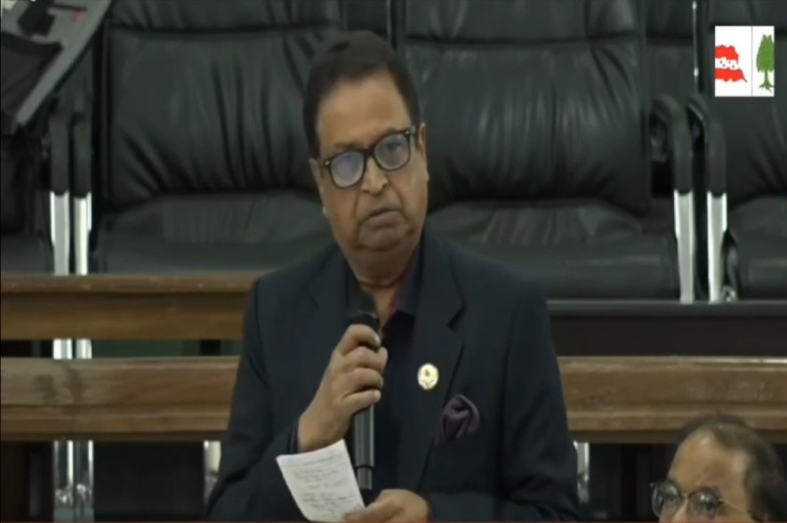 पुरानो ढर्राले नयाँ पुस्तालाई समेट्न सकिँदैन- विनोद चौधरी  