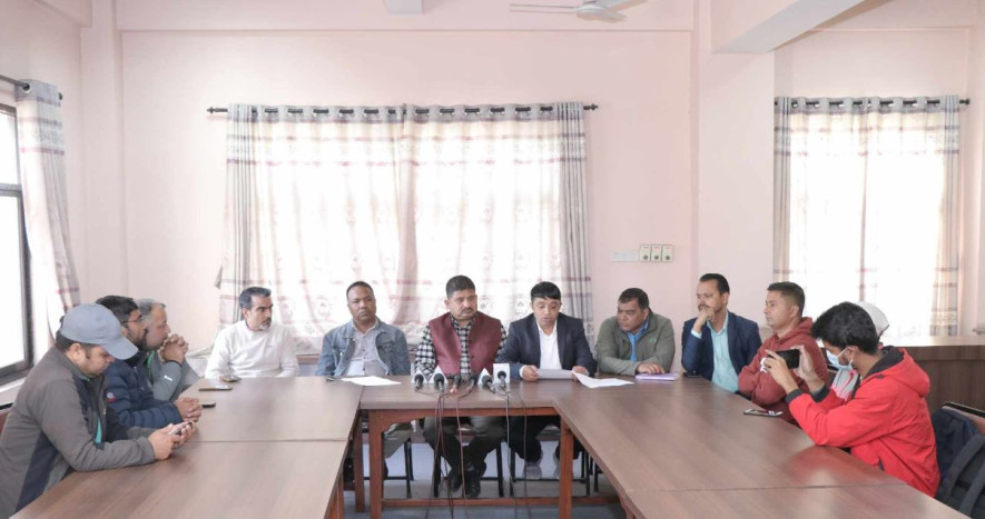 भूकम्पबाट प्रभावित पत्रकारलाई महासंघले राहत दिने