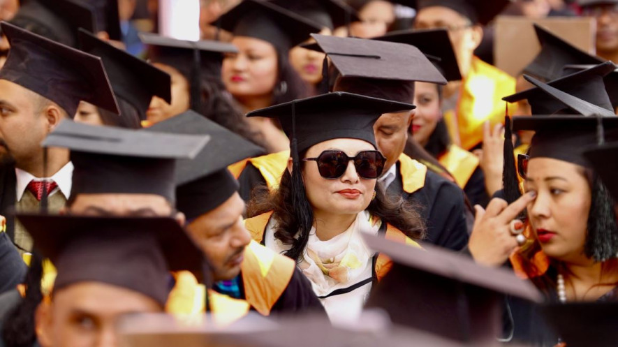 काठमाडौँ विश्वविद्यालयबाट १२ प्रतिशतभन्दा बढी विदेशी दीक्षित