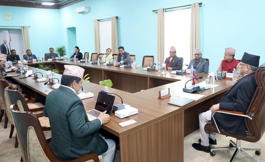 नयाँ हलमा मन्त्रिपरिषदको बैठक जारी