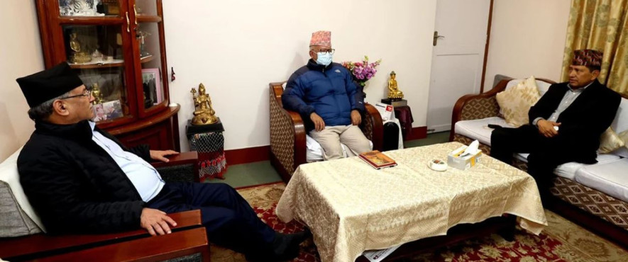 प्रचण्डको प्रस्तावपछि माधव नेपालले बोलाए बैठक