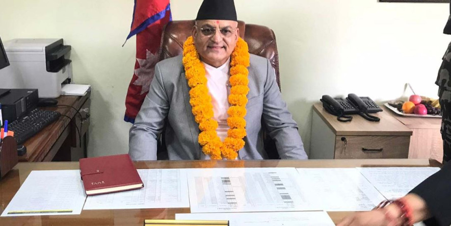 गण्डकी सरकारद्वारा गण्डकी सरकारलाई दिएको समर्थन फिर्ता