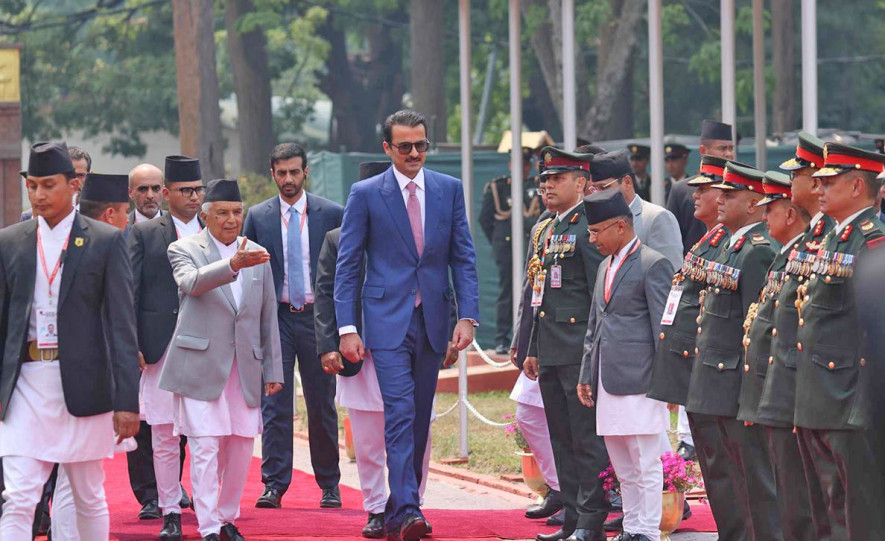 स्वदेश फर्किए कतारका राजा