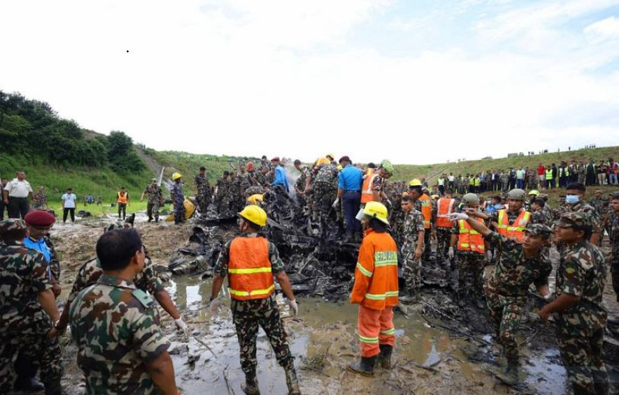 सौर्य एयरलाइन्सको जहाज दुर्घटना हुँदा १८ जनाको मृत्यु