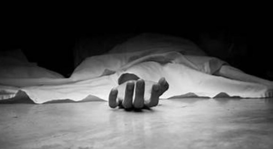 पहिरोले एम्बुलेन्स बीचमै रोकिँदा २ बिरामीको मृत्यु