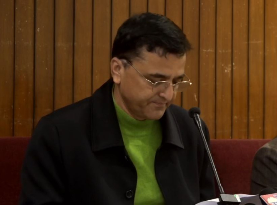 पाथीभराको टुप्पोमा कुनै होटल वा रेष्टुरेन्ट बन्न दिइने छैन् - सांसद भट्टराई
