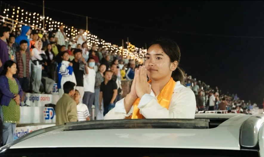 सय दिनको नजिक पुग्यो 'अञ्जिला', क्युएफएक्स सिनेमाले सहुलियतमा देखाउने