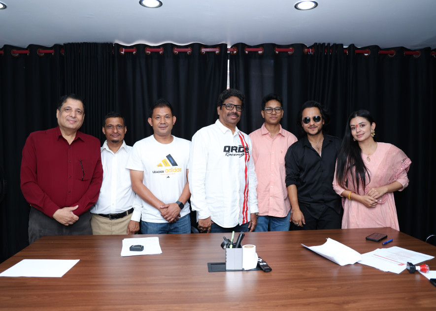 ‘सुख–दुख’को वितरण अधिकार एफडी कम्पनी र रिच इन्टरटेनमेन्टलाई