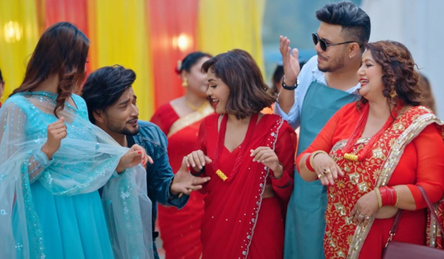 डेभिड शंकरले दीपाश्री निरौला लगायतको अभिनयमा ल्याए 'ए चेलिबेटी' (भिडिओ)